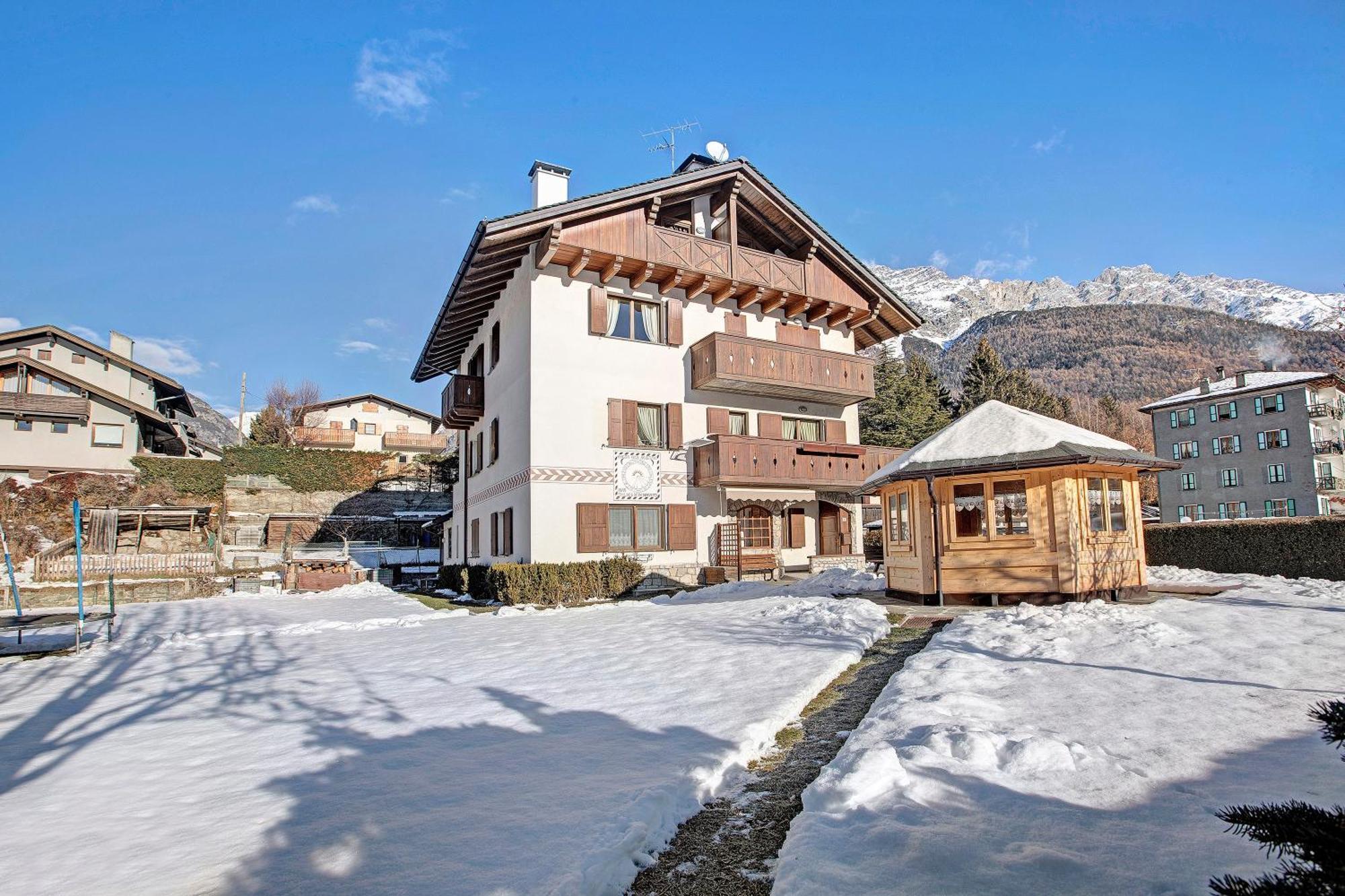 Chalet Meridiana Bormio Exterior photo